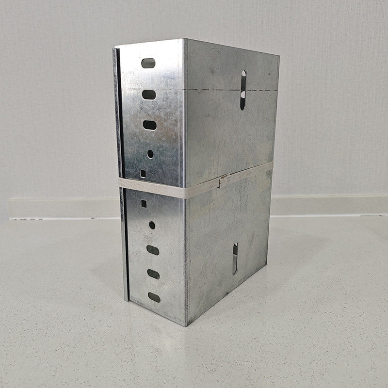 Kit de bandeja de cable galvanizado montado en la pared / piso para el sistema de soporte de cable