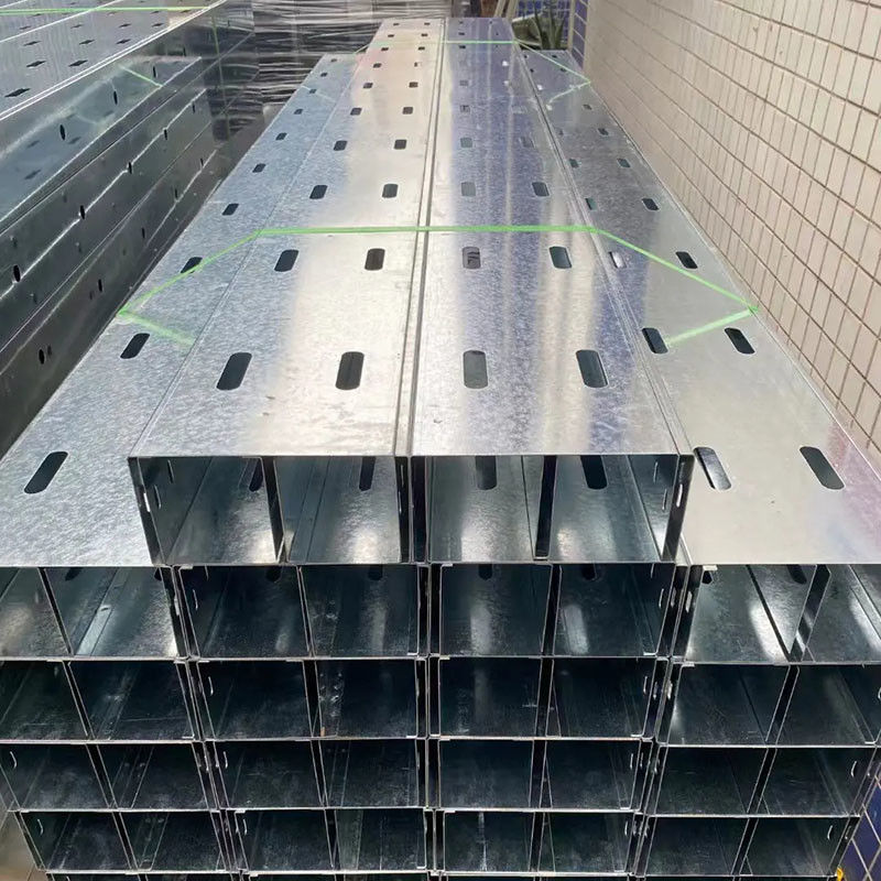 Tabla de gestión de cable de aluminio rectangular de bajo mantenimiento con excelente resistencia a la corrosión
